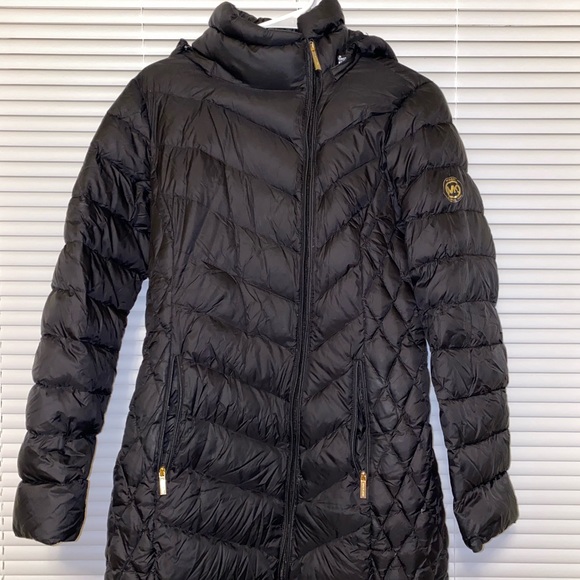 Michael Kors Jackets & Blazers - Michael Kors puffer coat